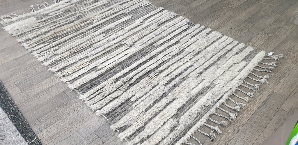 Cloud Strata – Handgeknüpfter Hochflor
