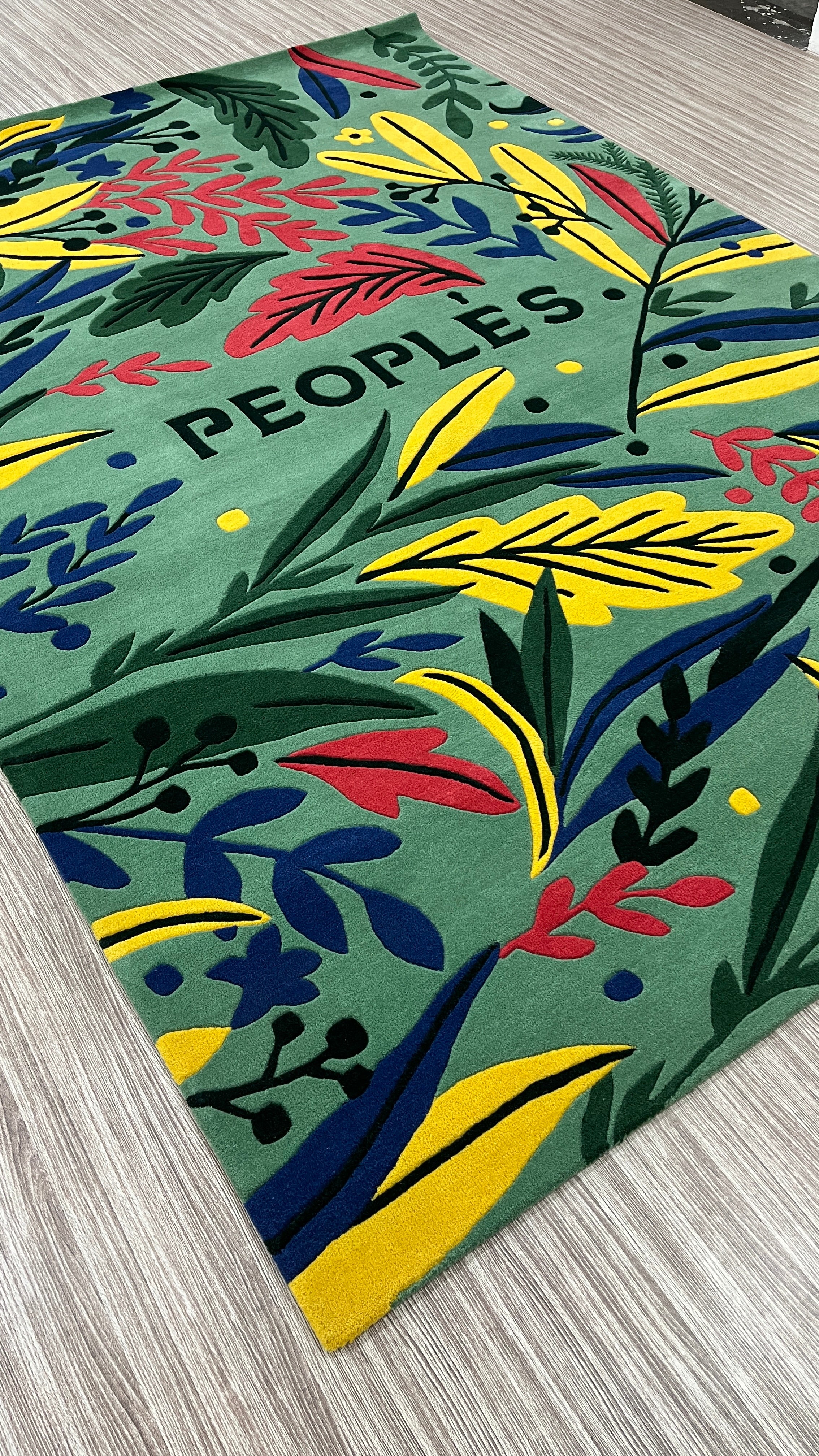 Botanical Expression - Hand-tufted Design