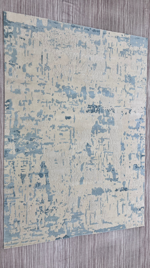 Azure Fresco – Hand-Knotted Design
