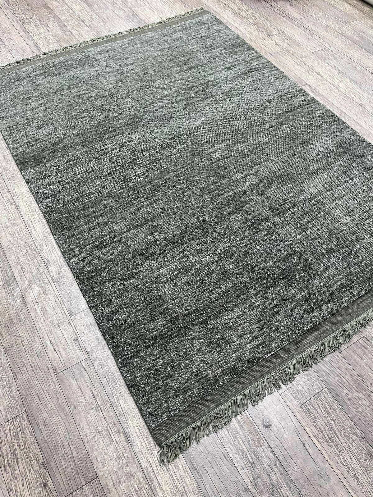 Forest Veil – Hand-Knotted Design