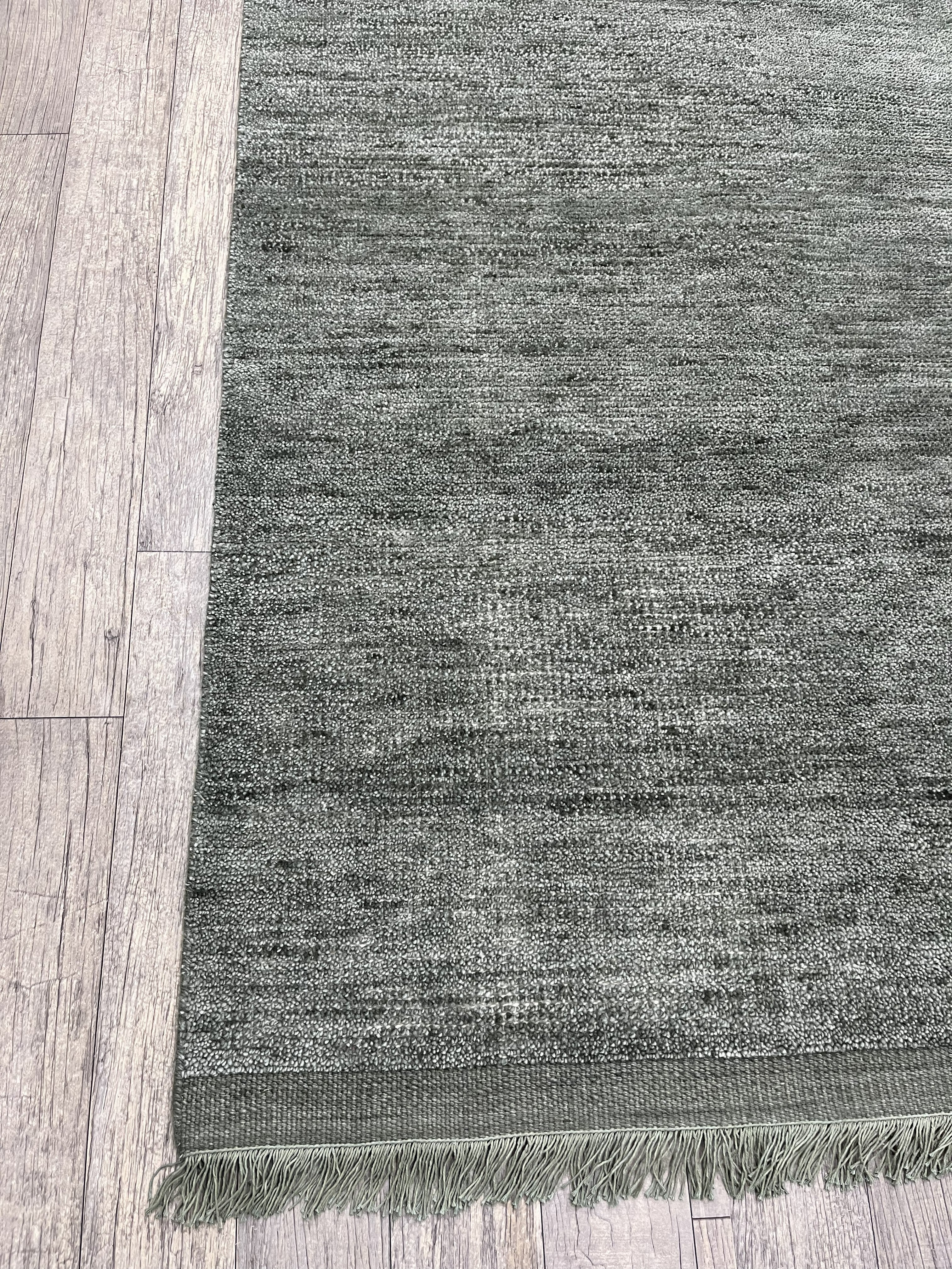 Forest Veil – Hand-Knotted Design