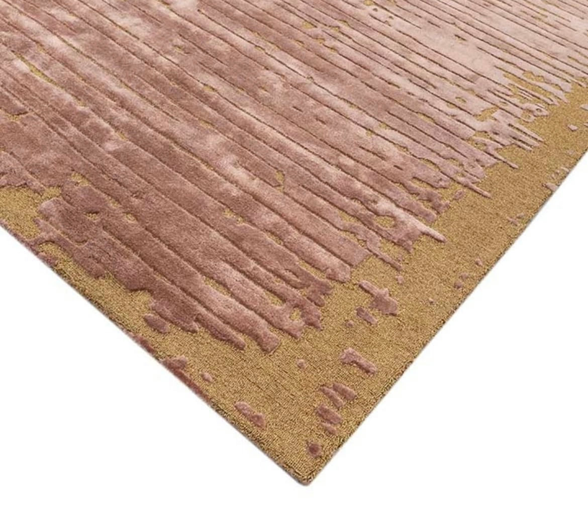 Handgetufter moderner Design-Teppich mit abstrakter Linientextur – Altrosa & Gold
