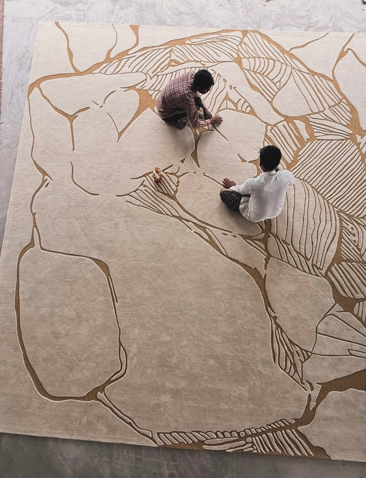 Botanical Flow – Hand-tufted Design