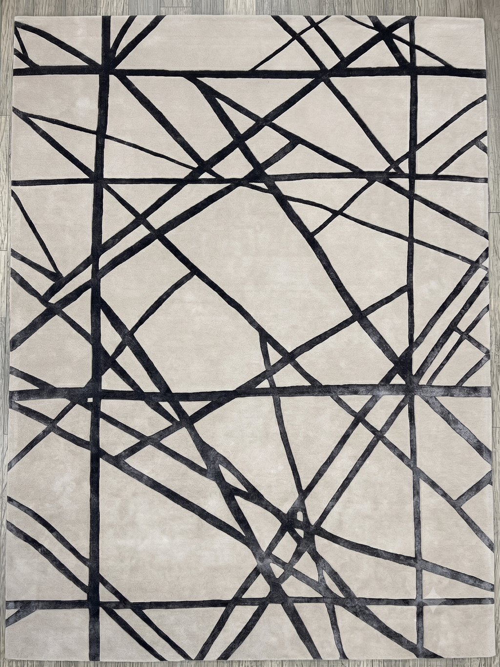 Linear Motion – Hand-Tufted Design