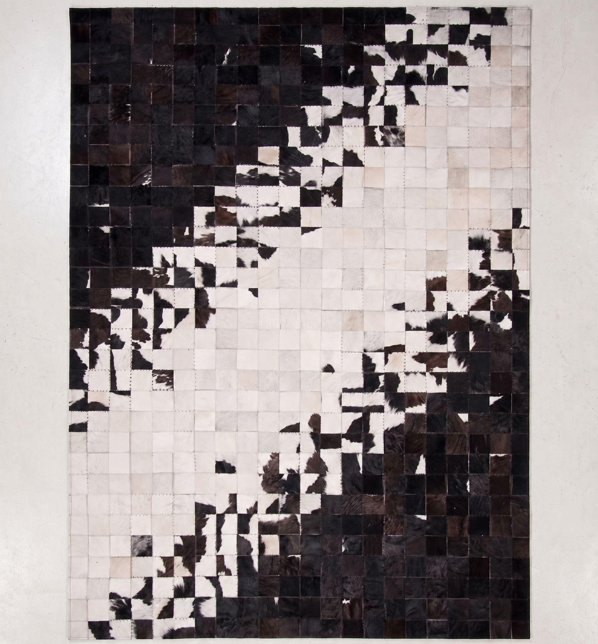 Monochrome Pixel Flow Patchwork Lederteppich